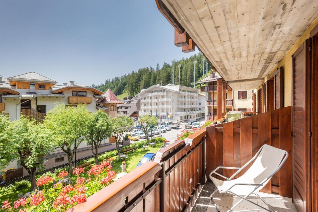 Hotel Alpina Madonna di Campiglio Exterior foto